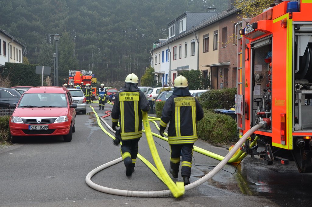 Feuer 2 Dach Koeln Brueck Diesterweg P84.JPG - Miklos Laubert